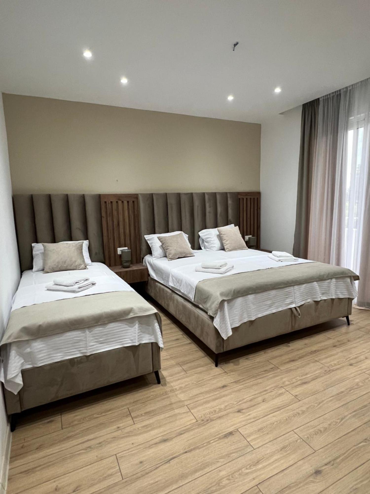 Apartments Duran อุลซิน ภายนอก รูปภาพ